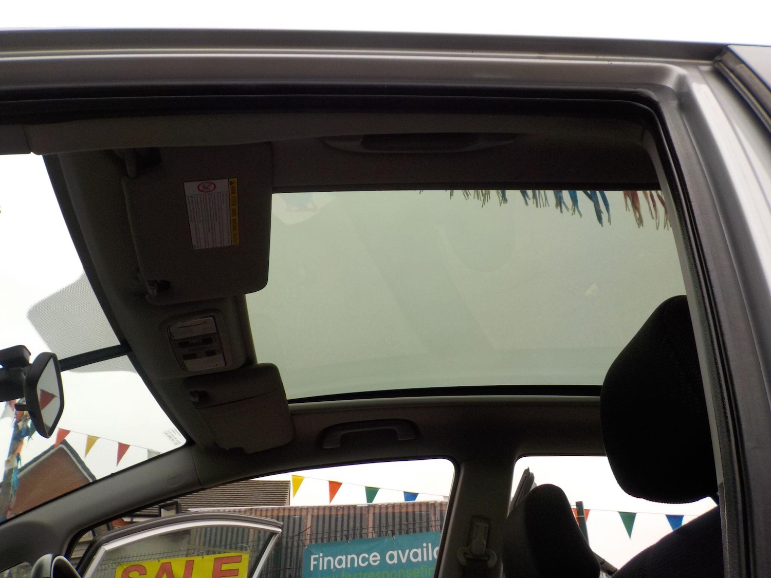 Used Honda Jazz 2014 for sale - 76259840: Photo 30