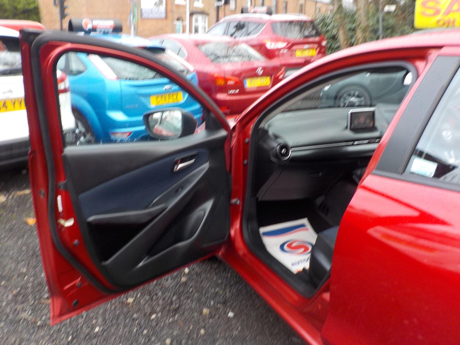 Used Mazda Mazda2 2015 for sale - 77478965: Photo 26