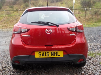 Used Mazda Mazda2 2015 for sale - 77478965: Photo