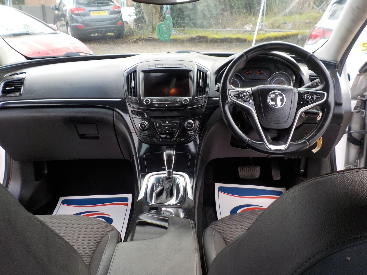 Used Vauxhall Insignia 2014 for sale - 77982364: Photo 12