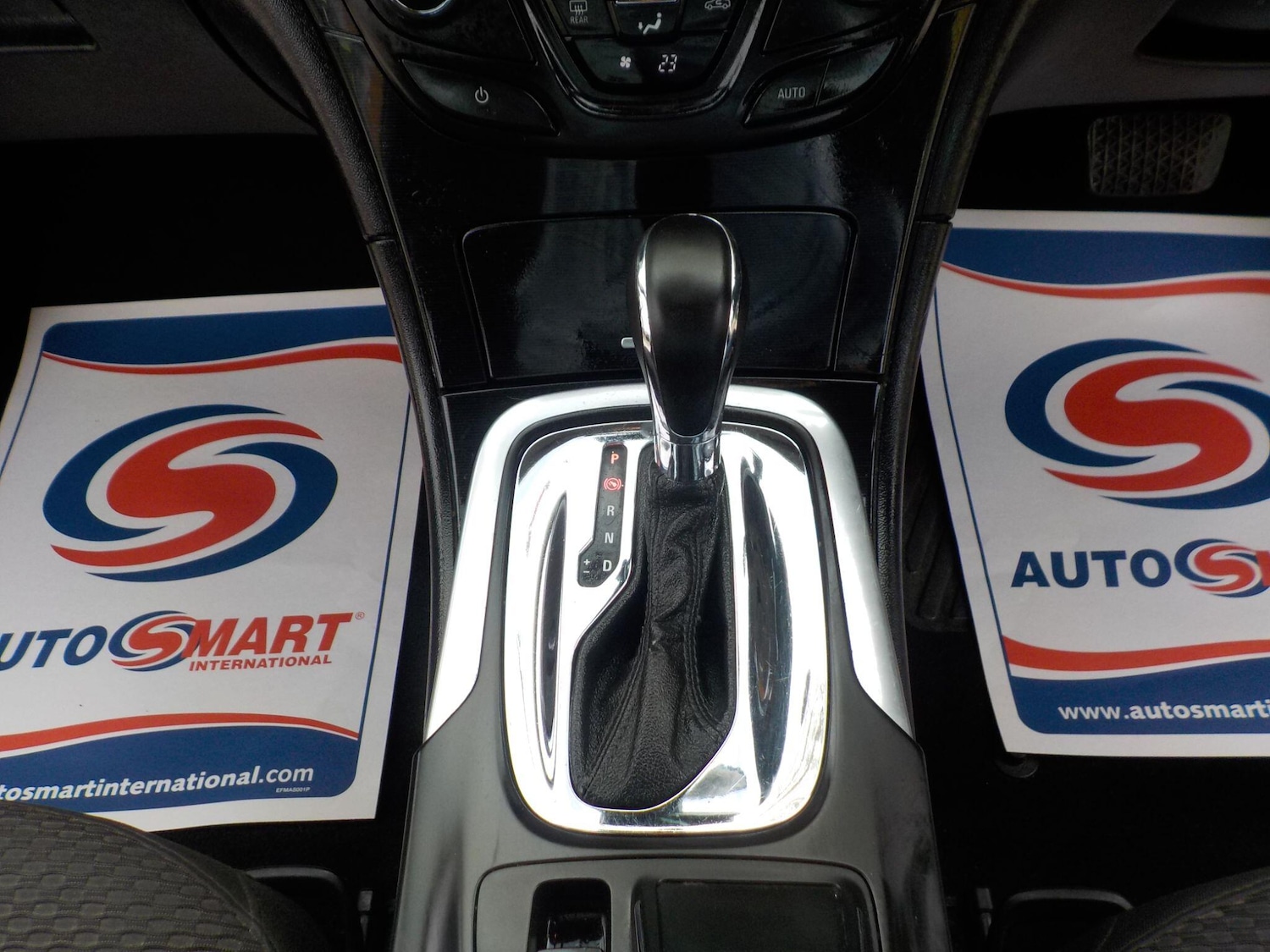 Used Vauxhall Insignia 2014 for sale - 77982364: Photo 15