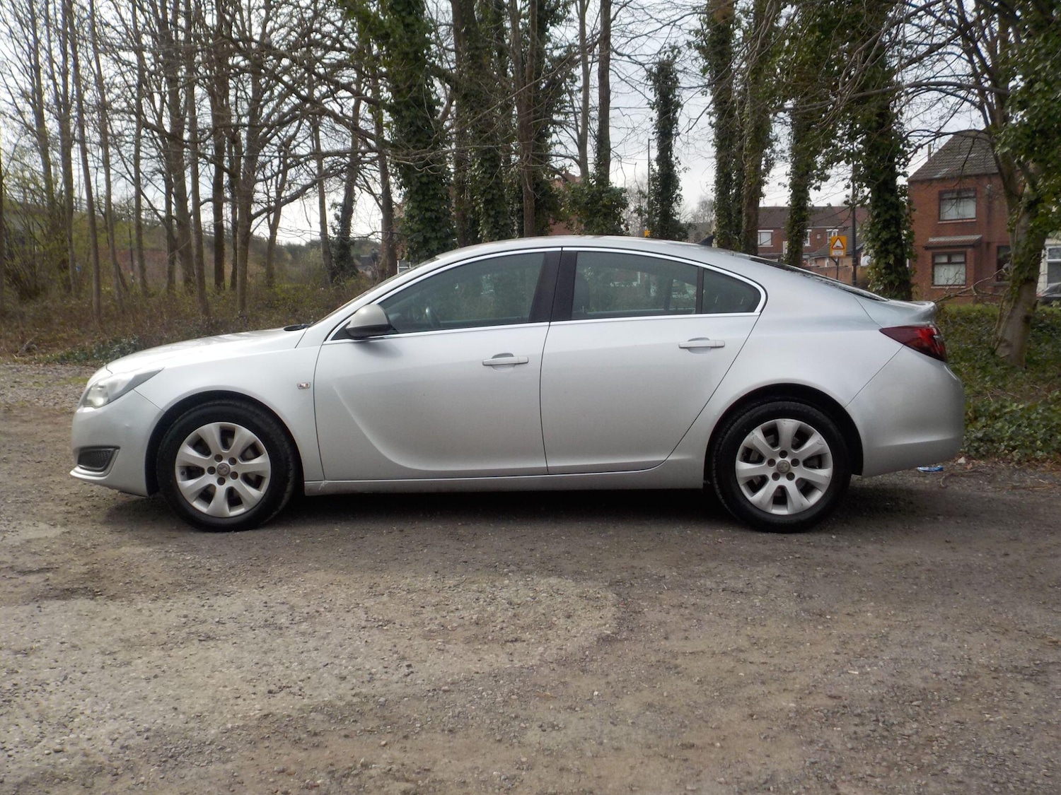 Used Vauxhall Insignia 2014 for sale - 77982364: Photo 2