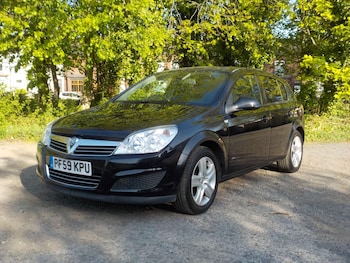 Used Vauxhall Astra 2010 for sale - 78461040: Photo