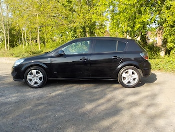 Used Vauxhall Astra 2010 for sale - 78461040: Photo