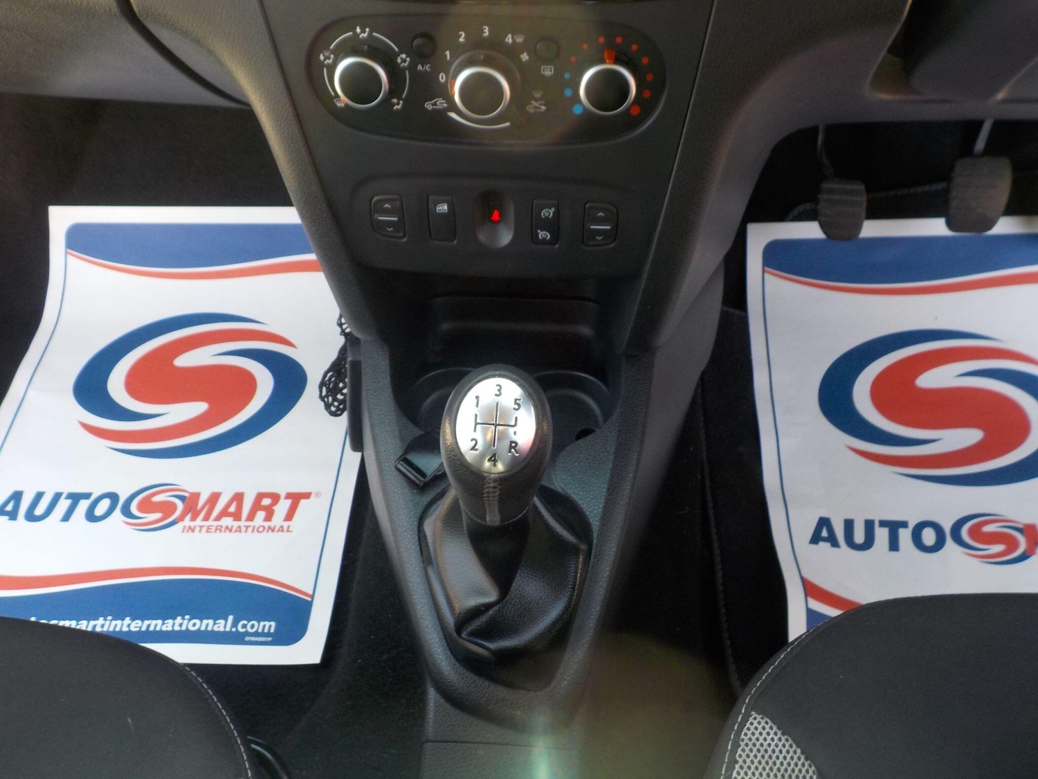 Used Dacia Sandero Stepway 2018 for sale - 78157701: Photo 17