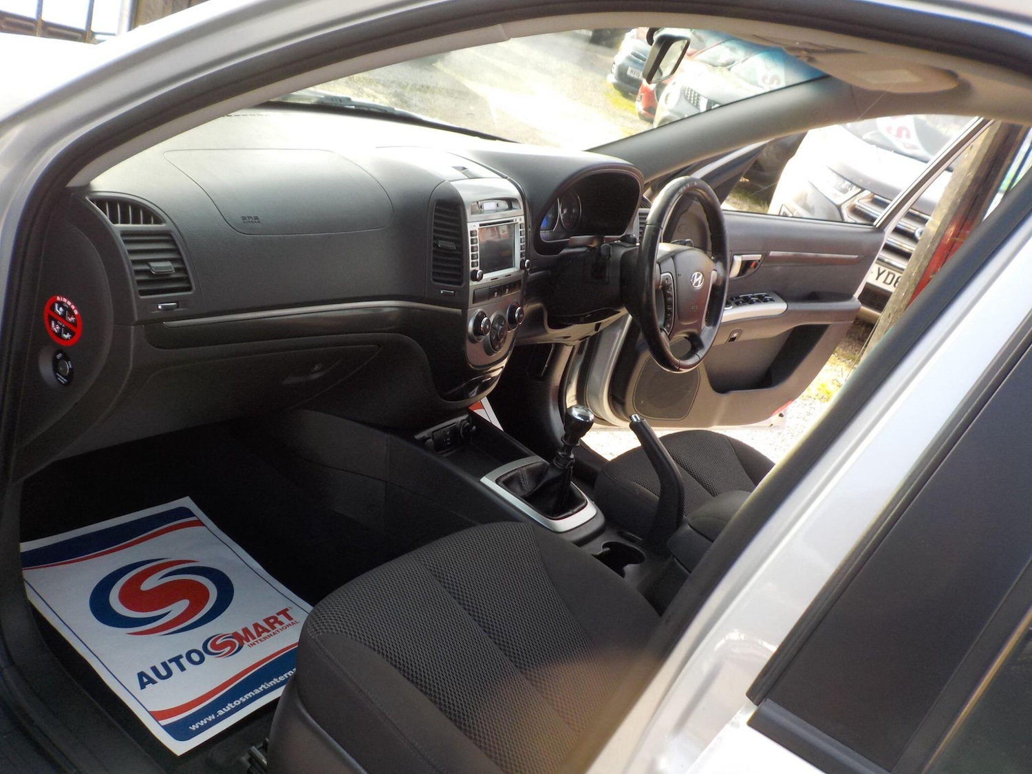 Used Hyundai Santa Fe 2010 for sale - 78171535: Photo 11