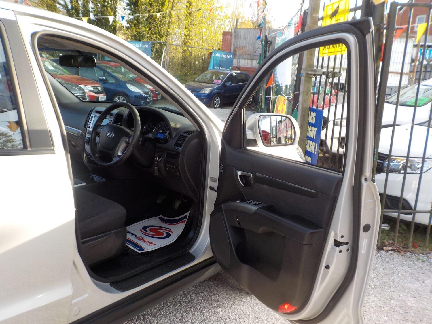 Used Hyundai Santa Fe 2010 for sale - 78171535: Photo 19