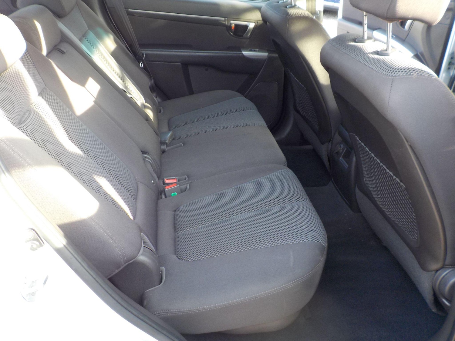 Used Hyundai Santa Fe 2010 for sale - 78171535: Photo 21