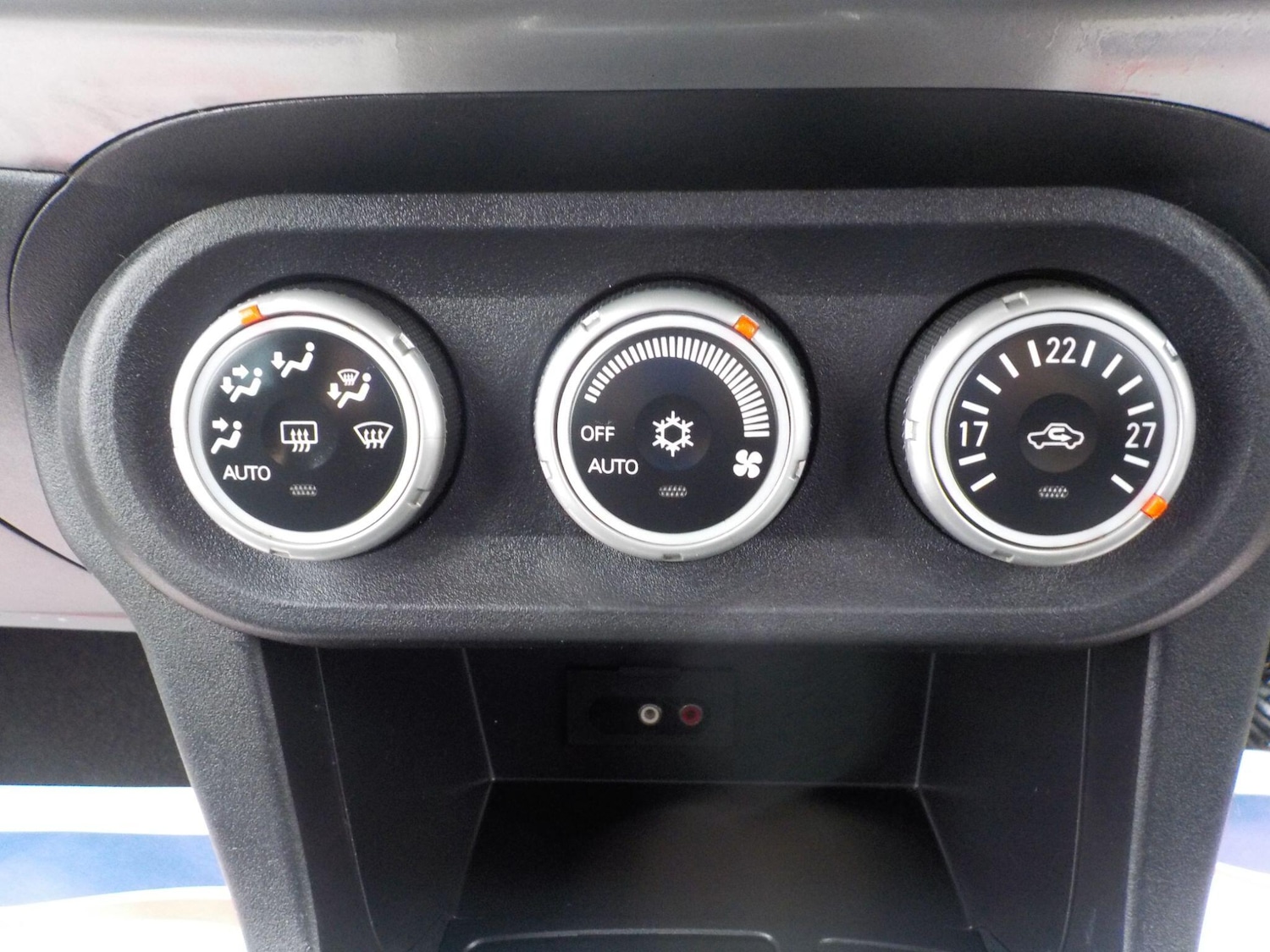 Used Mitsubishi Lancer 2011 for sale - 76550586: Photo 17