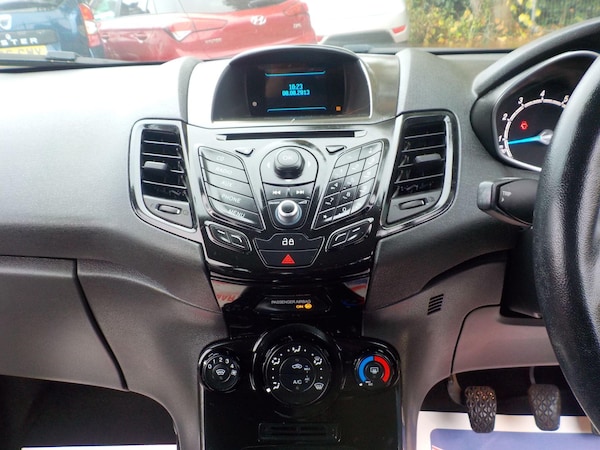 Used Ford Fiesta 2013 for sale - 76166491: Photo 13