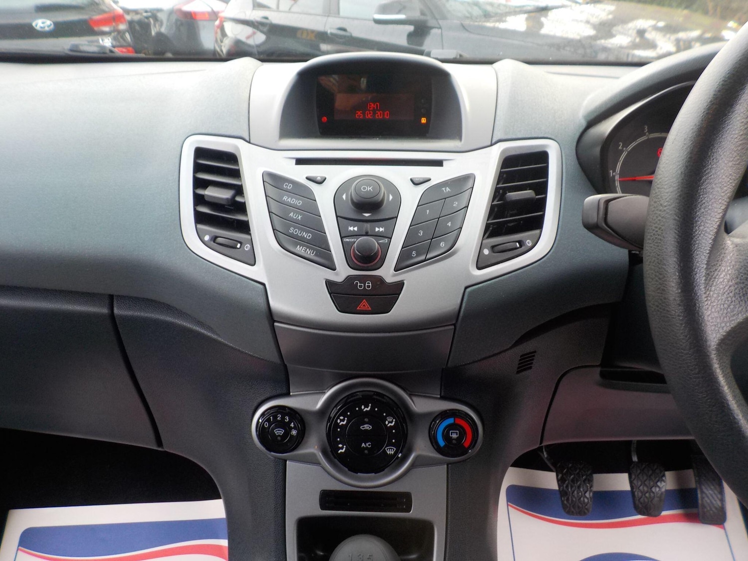 Used Ford Fiesta 2009 for sale - 77029790: Photo 13