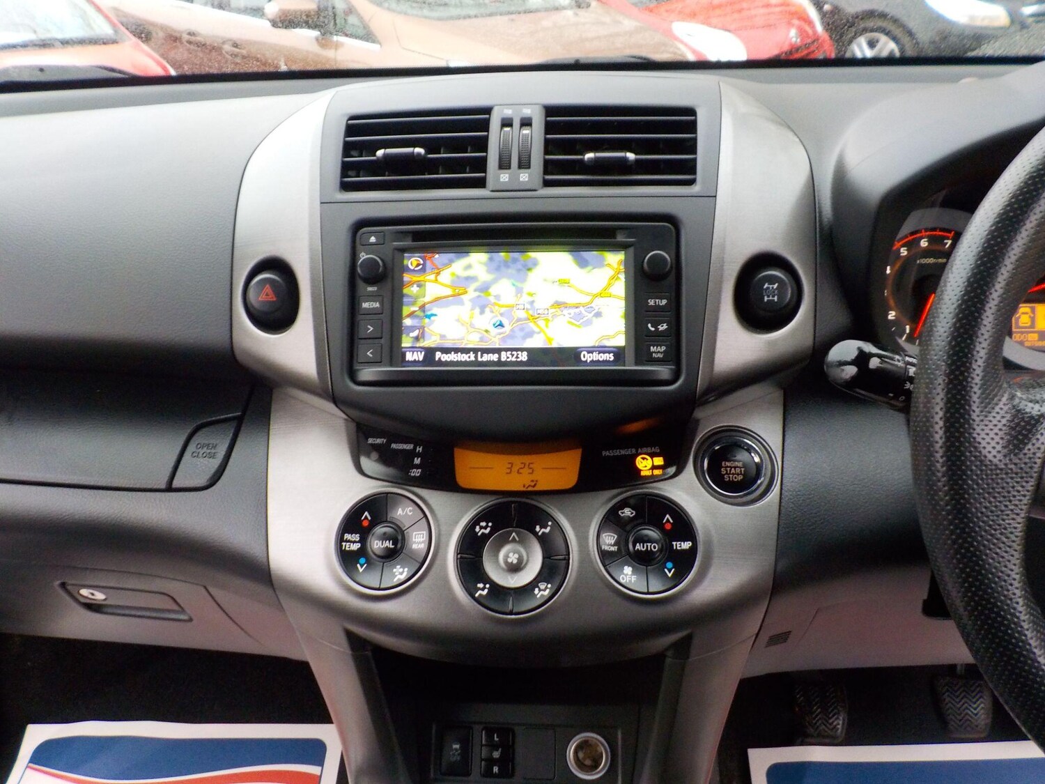 Used Toyota RAV4 2012 for sale - 77509929: Photo 13