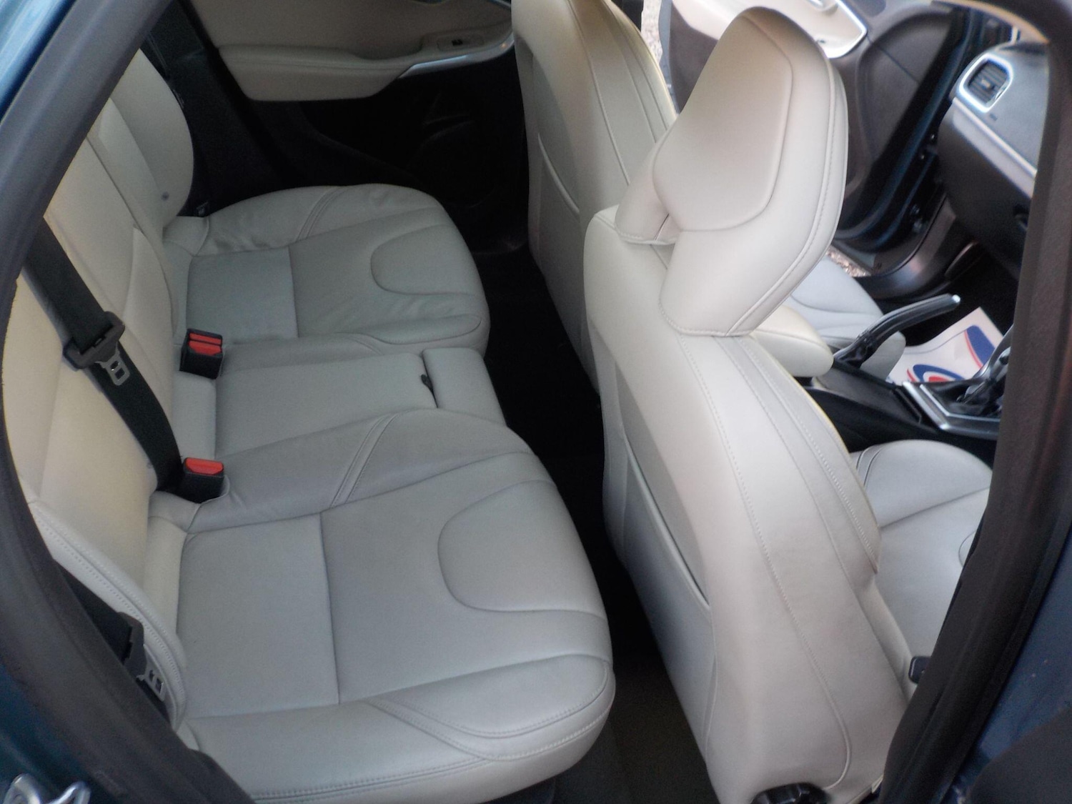 Used Volvo V40 for sale - 76700677: Photo 20