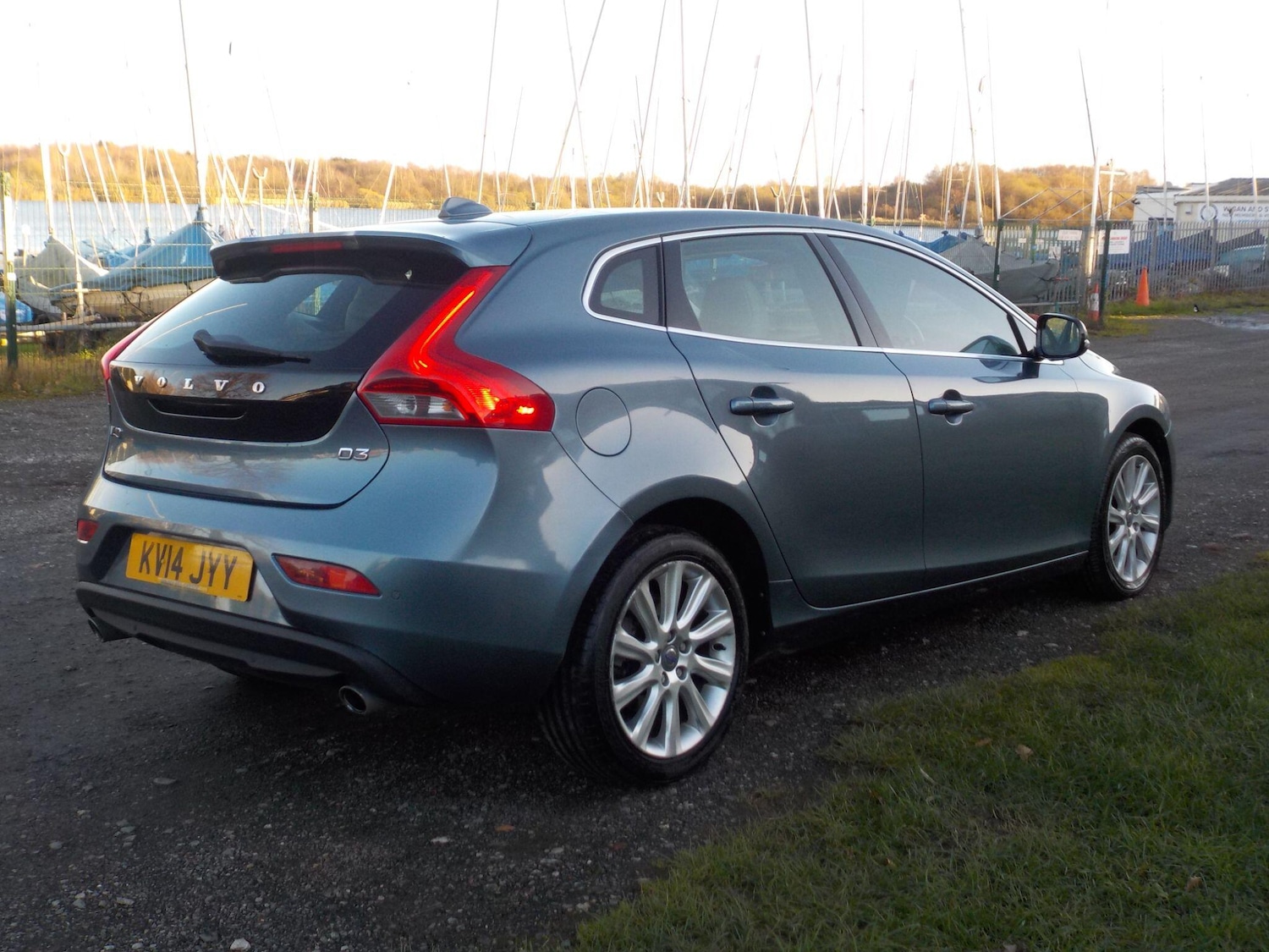 Used Volvo V40 for sale - 76700677: Photo 5