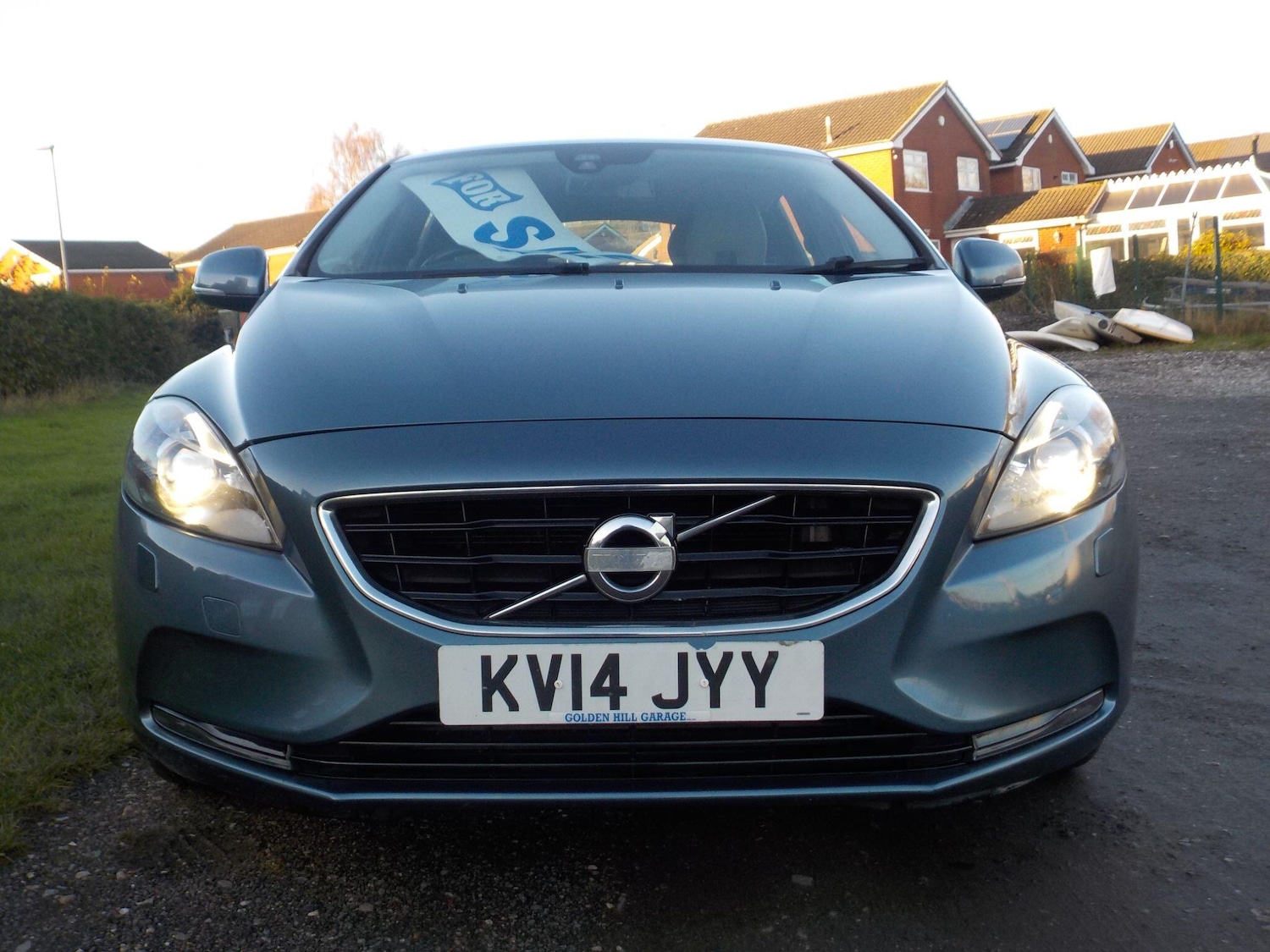 Used Volvo V40 for sale - 76700677: Photo 8
