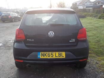 Used Volkswagen Polo 2015 for sale - 76965298: Photo