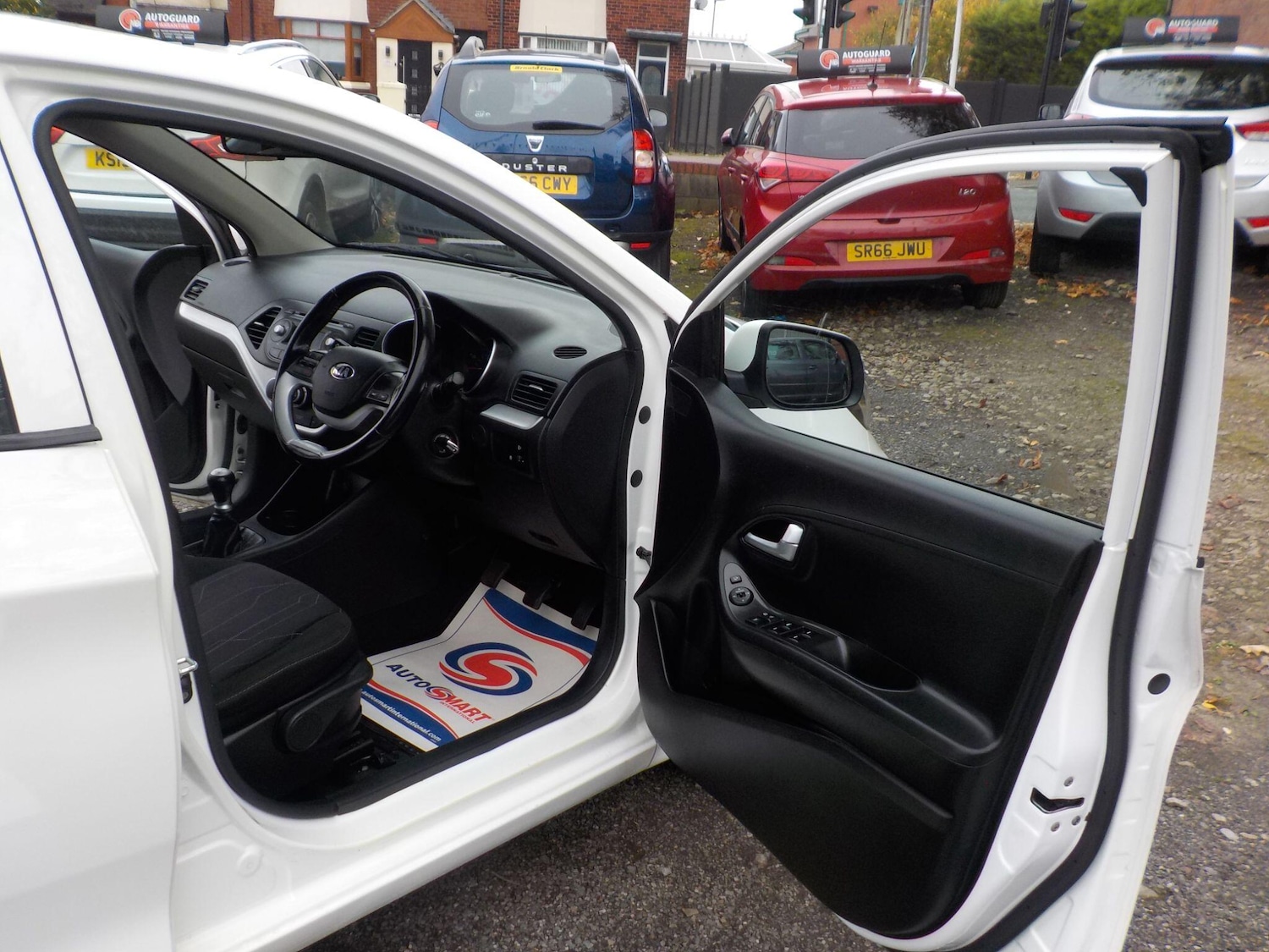 Used Kia Picanto 2016 for sale - 76992612: Photo 17