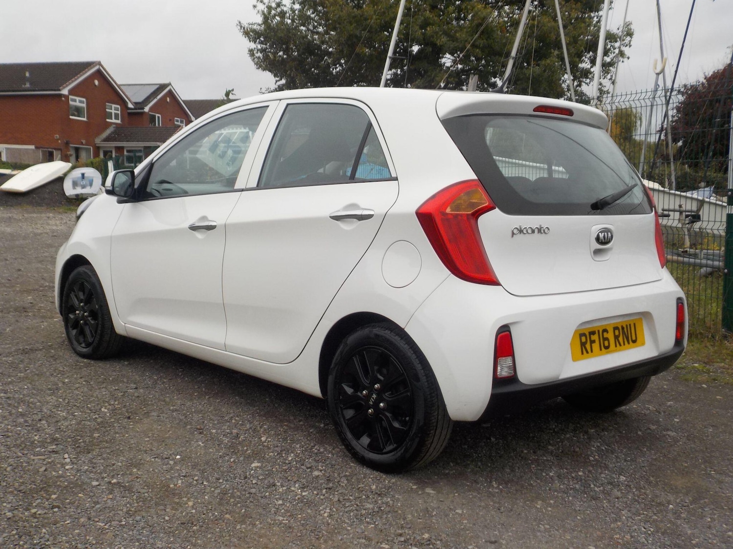 Used Kia Picanto 2016 for sale - 76992612: Photo 3