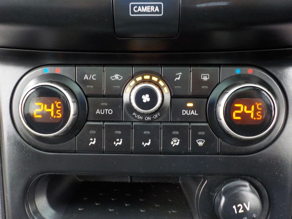 Used Nissan Qashqai 2012 for sale - 76239711: Photo 18