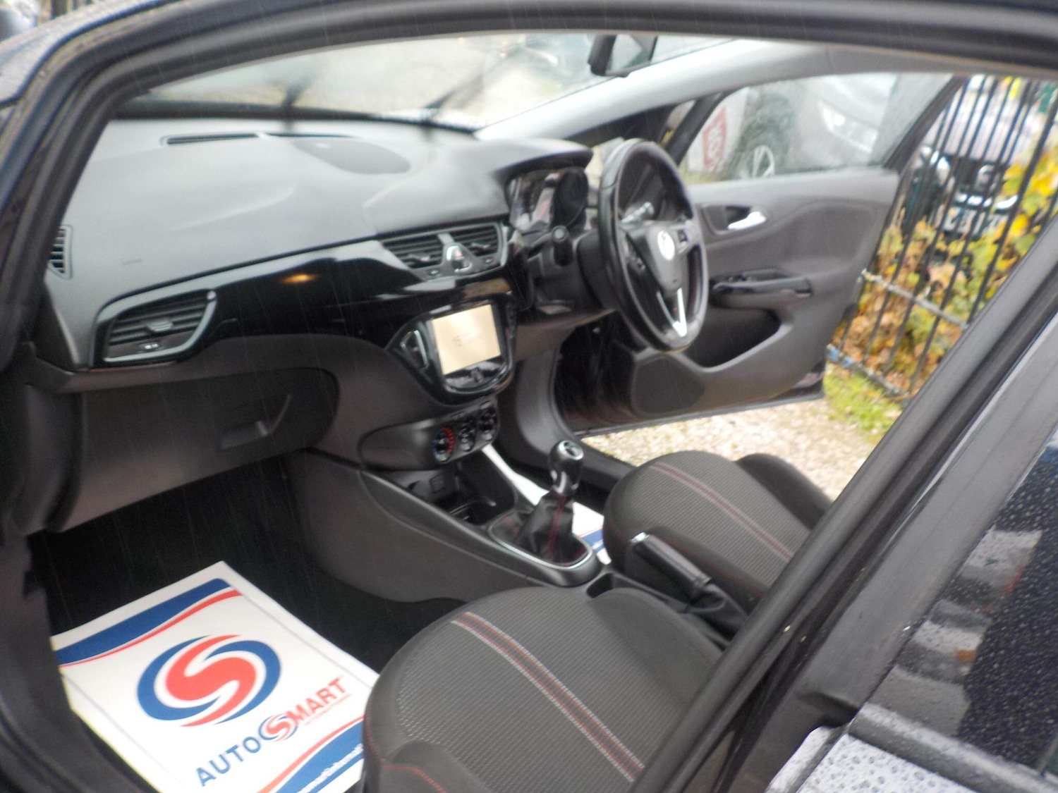 Used Vauxhall Corsa 2015 for sale - 76381234: Photo 11