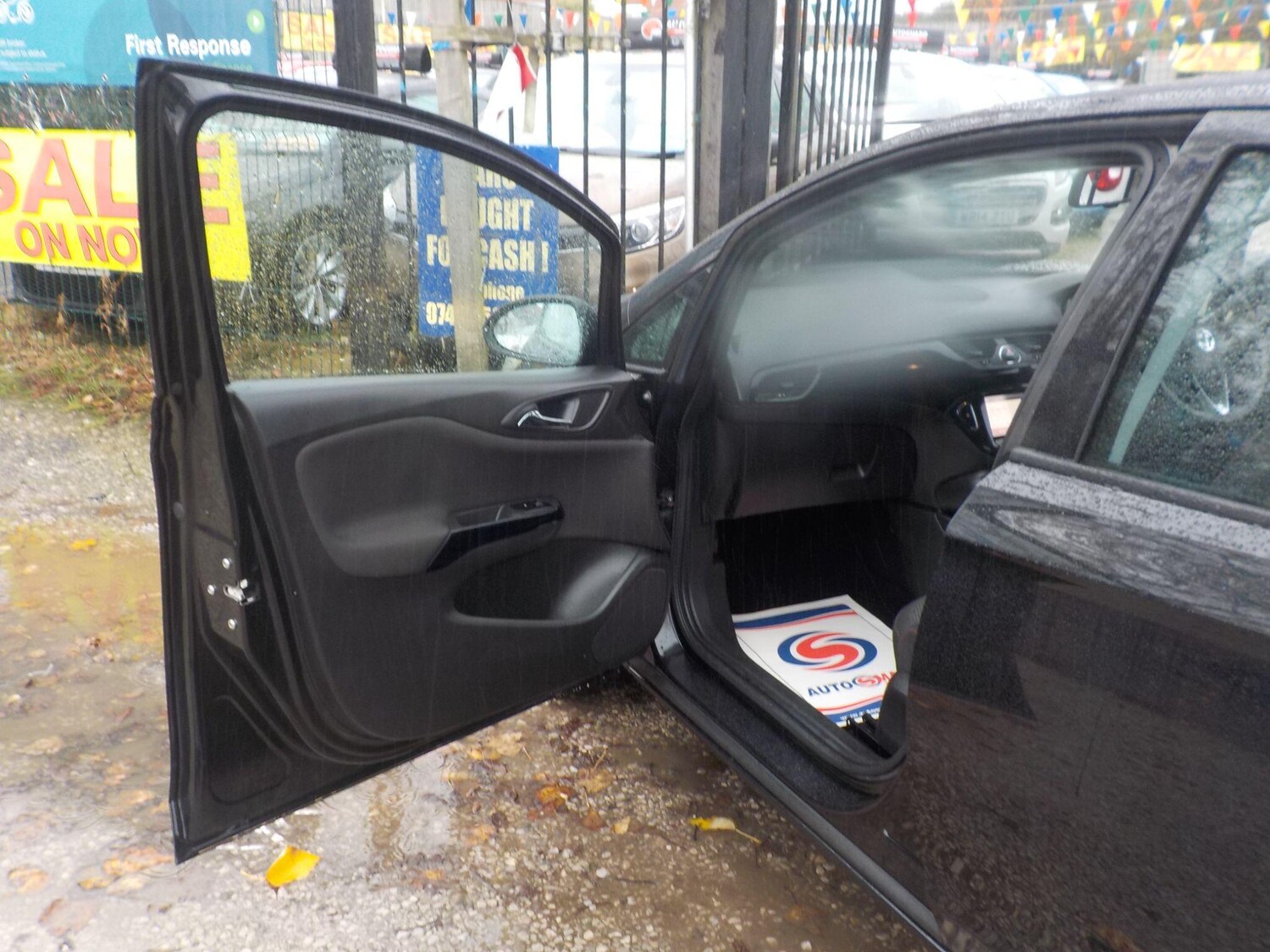 Used Vauxhall Corsa 2015 for sale - 76381234: Photo 24