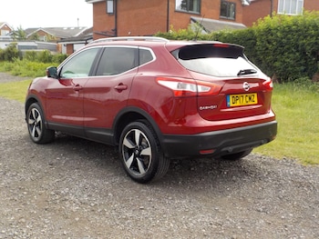Used Nissan Qashqai 2017 for sale - 79158110: Photo