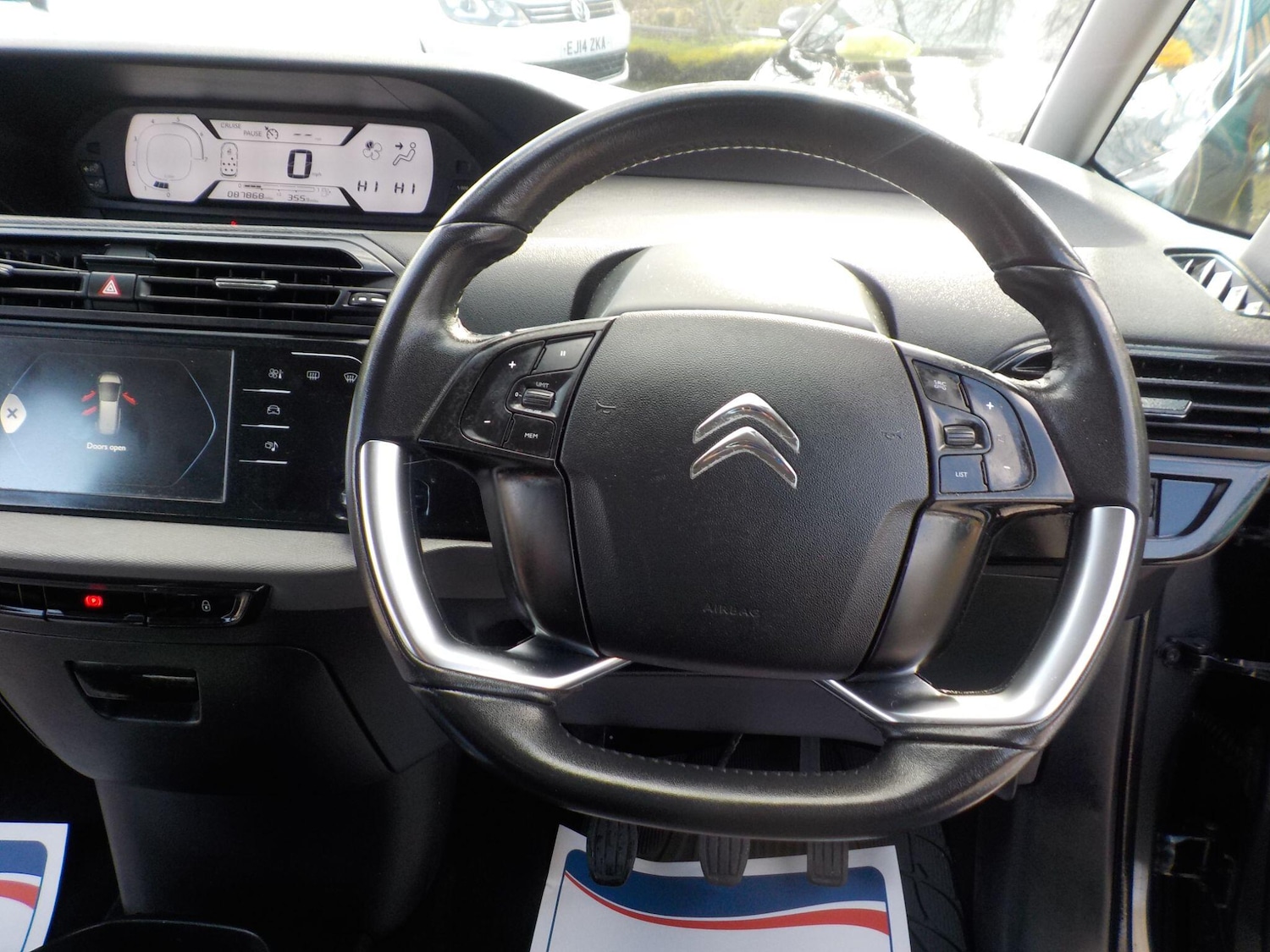 Used Citroen Grand C4 Picasso 2015 for sale - 77839232: Photo 14