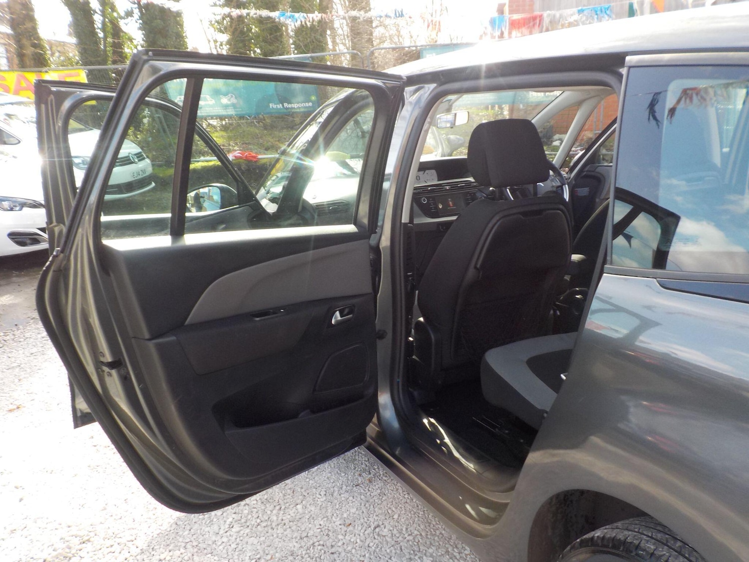 Used Citroen Grand C4 Picasso 2015 for sale - 77839232: Photo 25