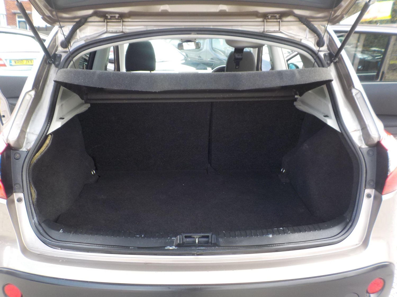 Used Nissan Qashqai 2013 for sale - 78034692: Photo 23