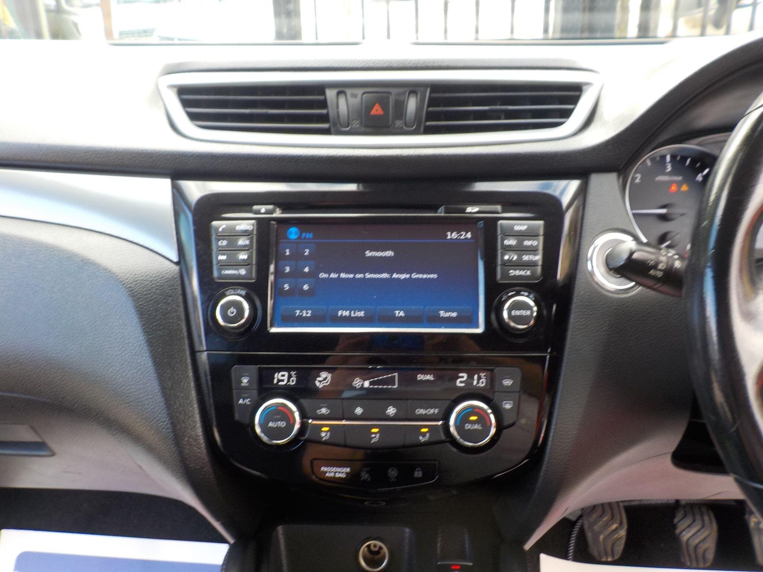 Used Nissan Qashqai 2017 for sale - 76457017: Photo 13