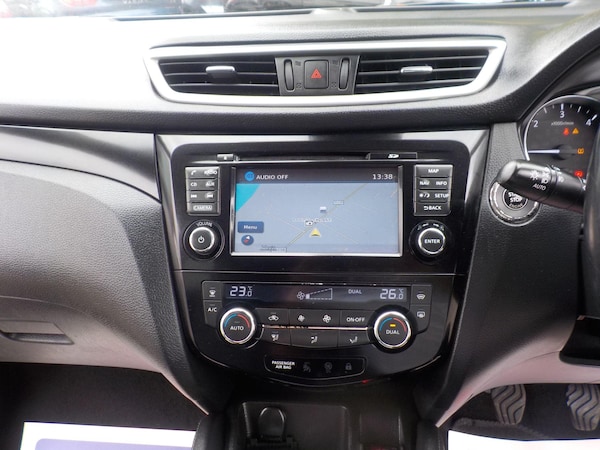 Used Nissan Qashqai 2015 for sale - 74810589: Photo 13