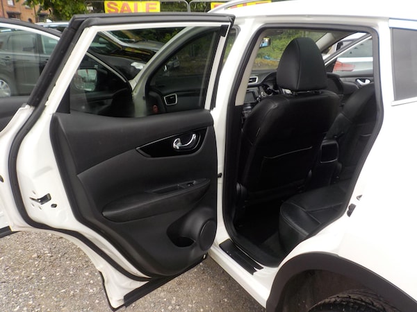 Used Nissan Qashqai 2015 for sale - 74810589: Photo 27