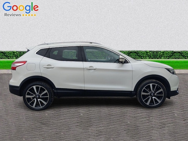 Used Nissan Qashqai 2015 for sale - 74810589: Photo 6