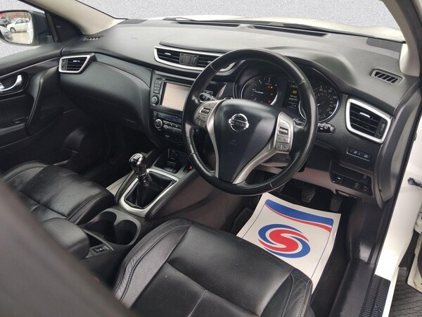 Used Nissan Qashqai 2015 for sale - 74810589: Photo 9