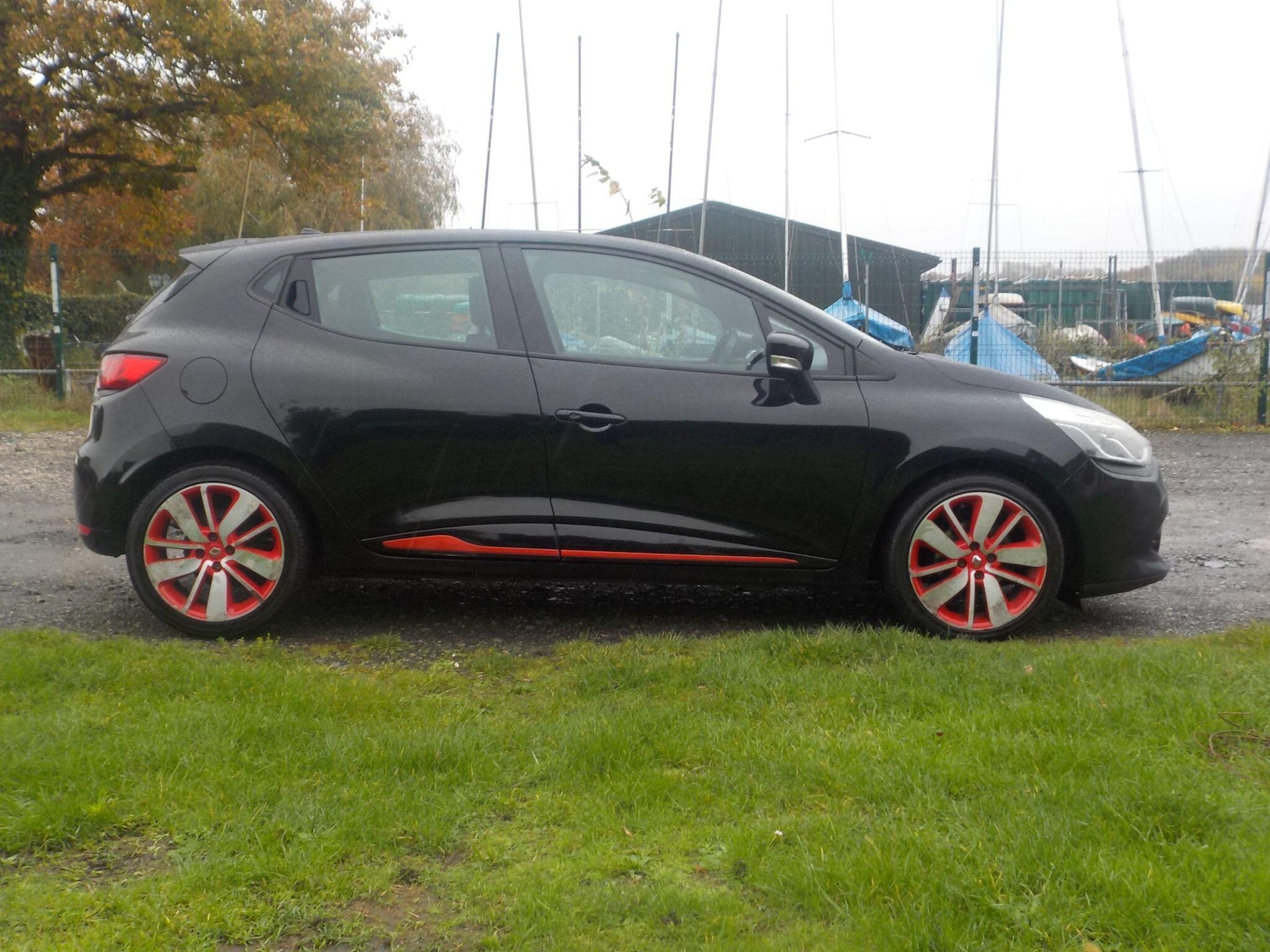 Used Renault Clio 2013 for sale - 76424305: Photo 6