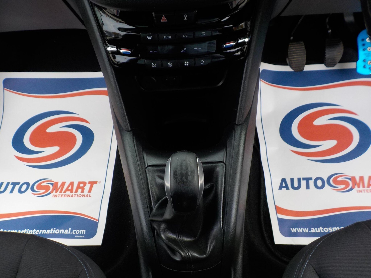 Used Peugeot 208 for sale - 77769430: Photo 15