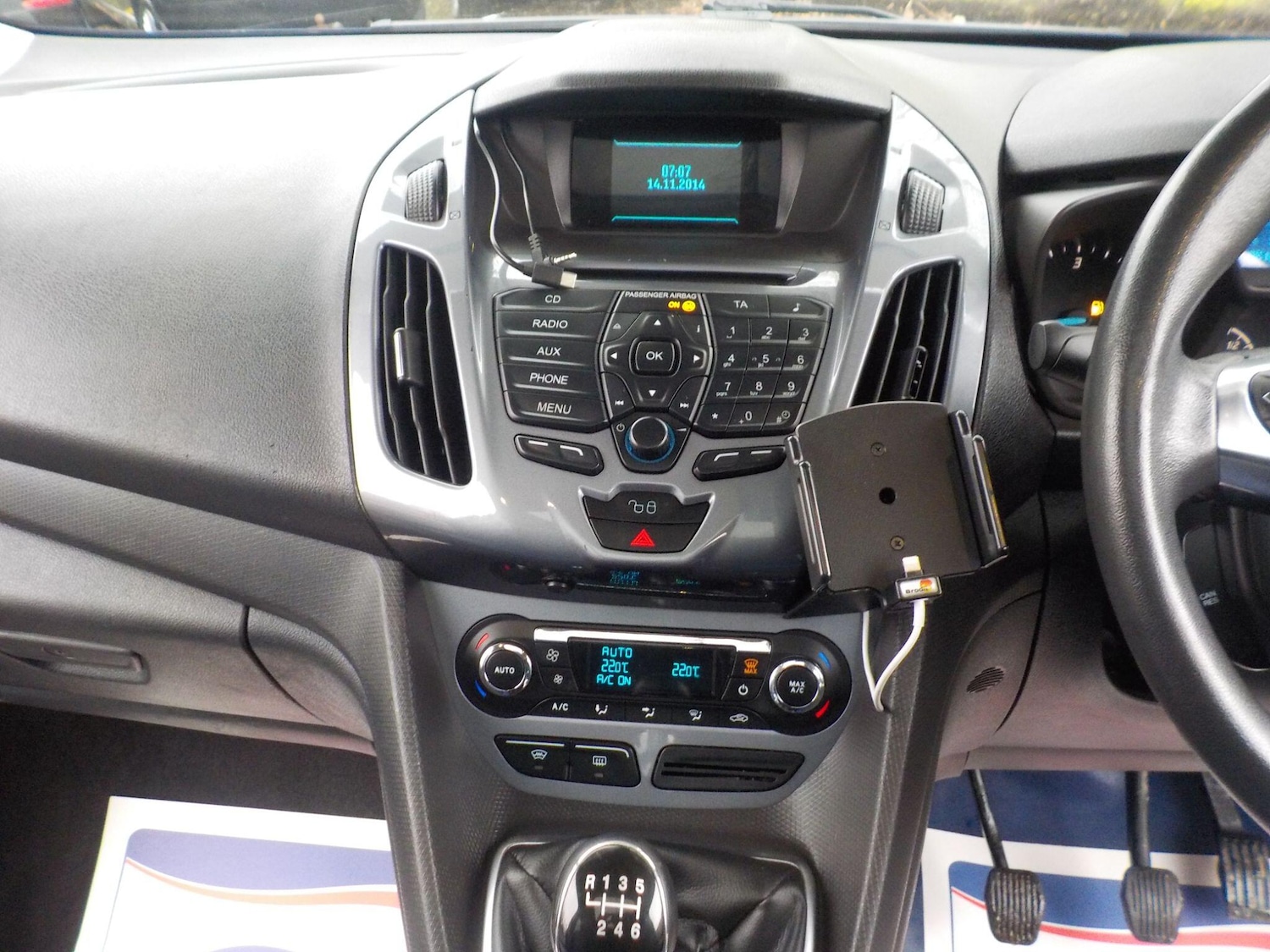 Used Ford Tourneo Connect 2015 for sale - 77155449: Photo 13