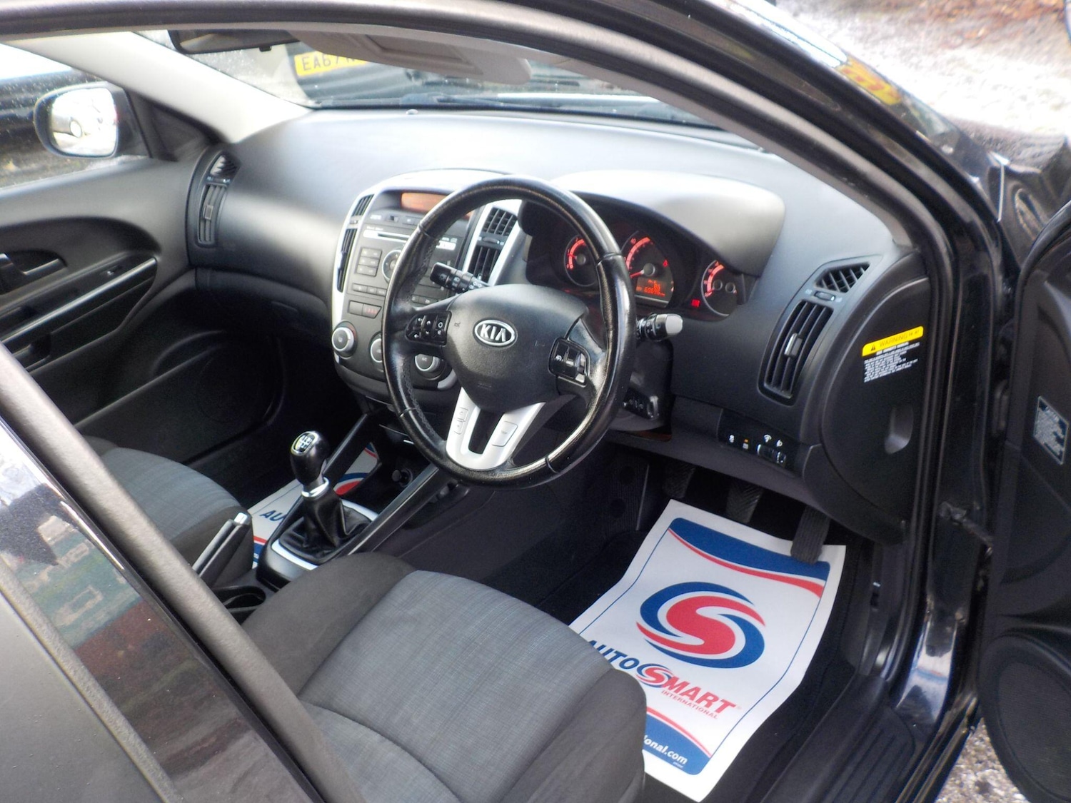 Used Kia Ceed 2011 for sale - 77102001: Photo 11