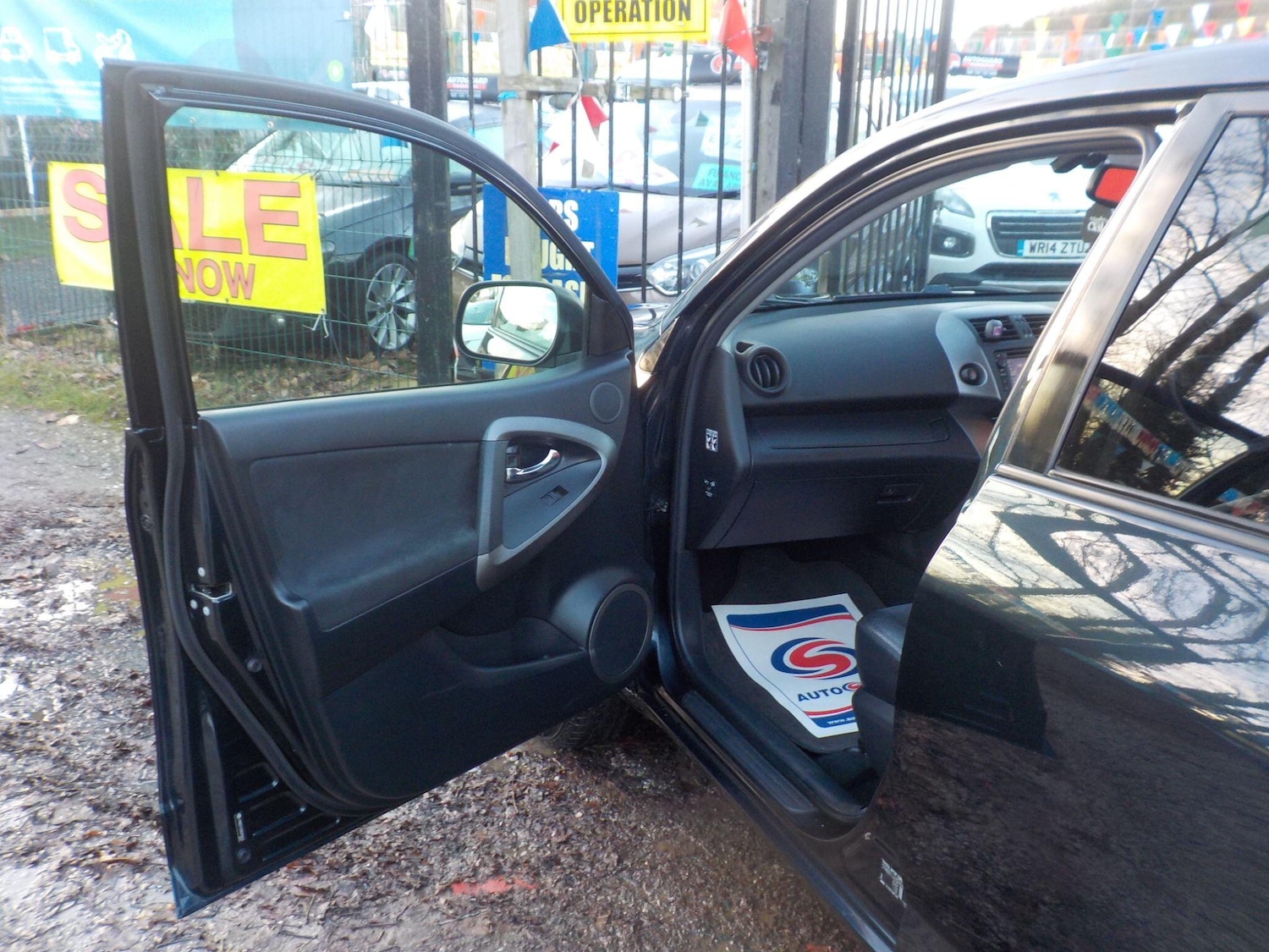 Used Toyota RAV4 2012 for sale - 76786615: Photo 29