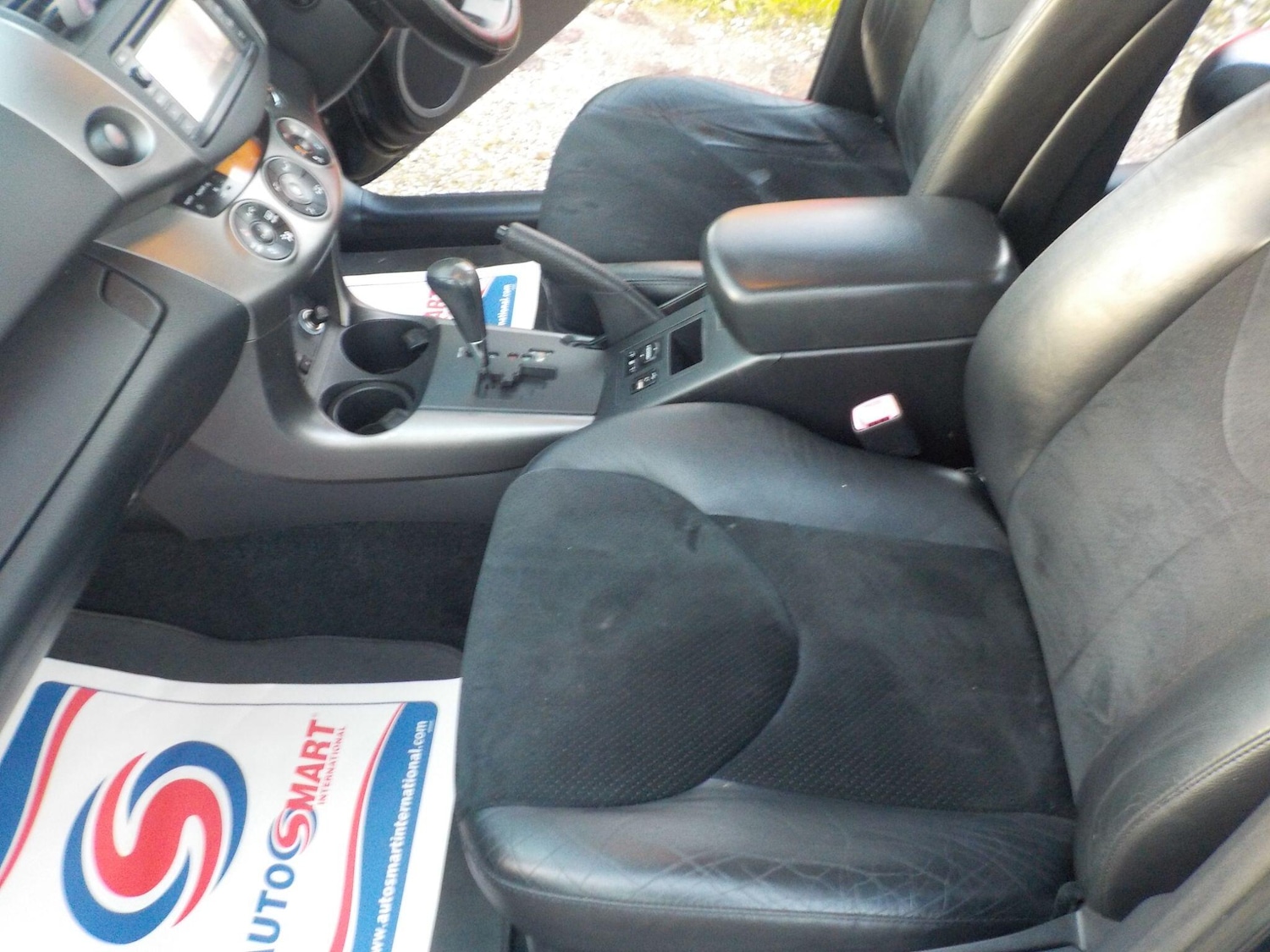 Used Toyota RAV4 2012 for sale - 76786615: Photo 30