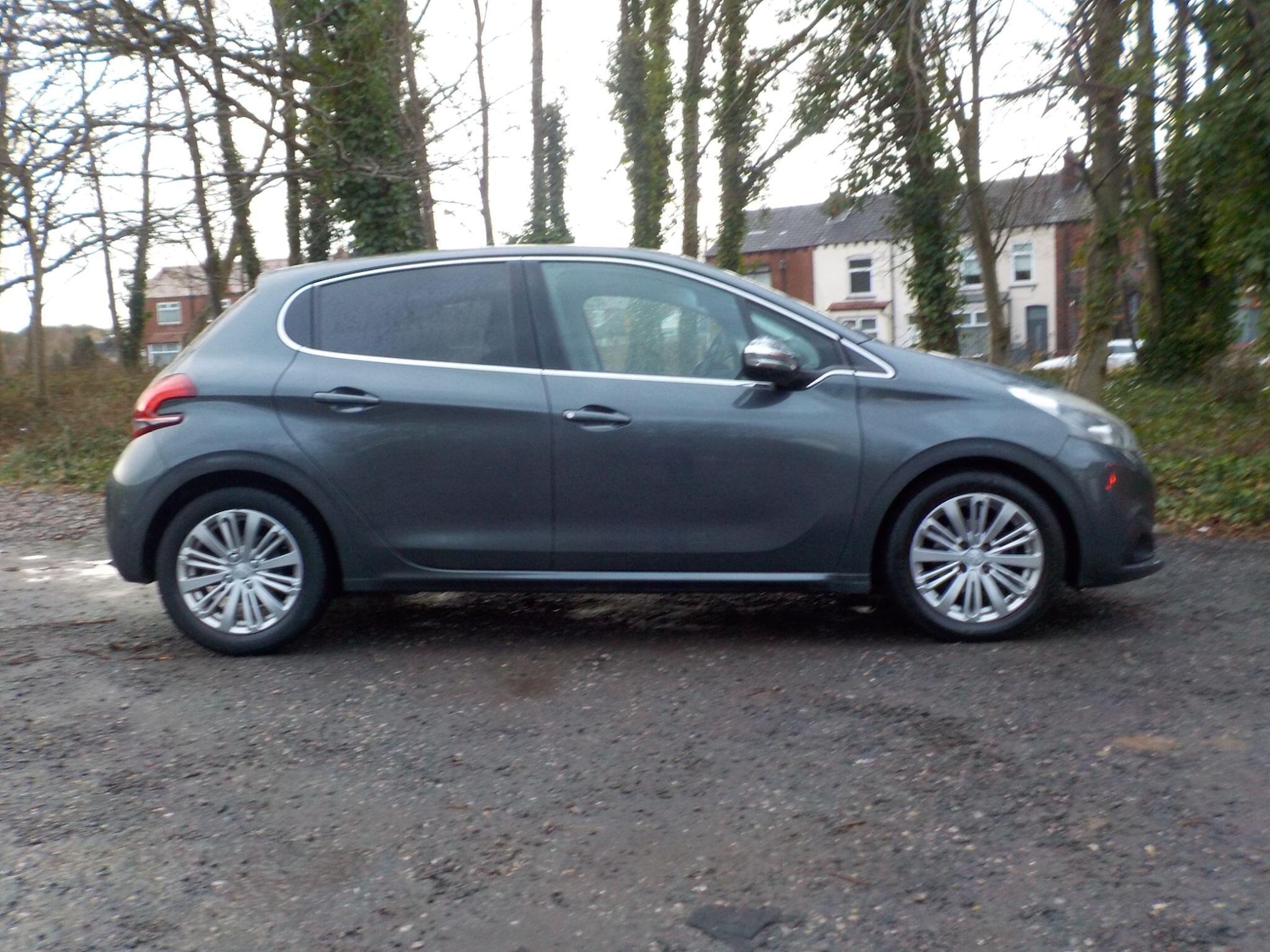 Used Peugeot 208 2015 for sale - 77400665: Photo 6