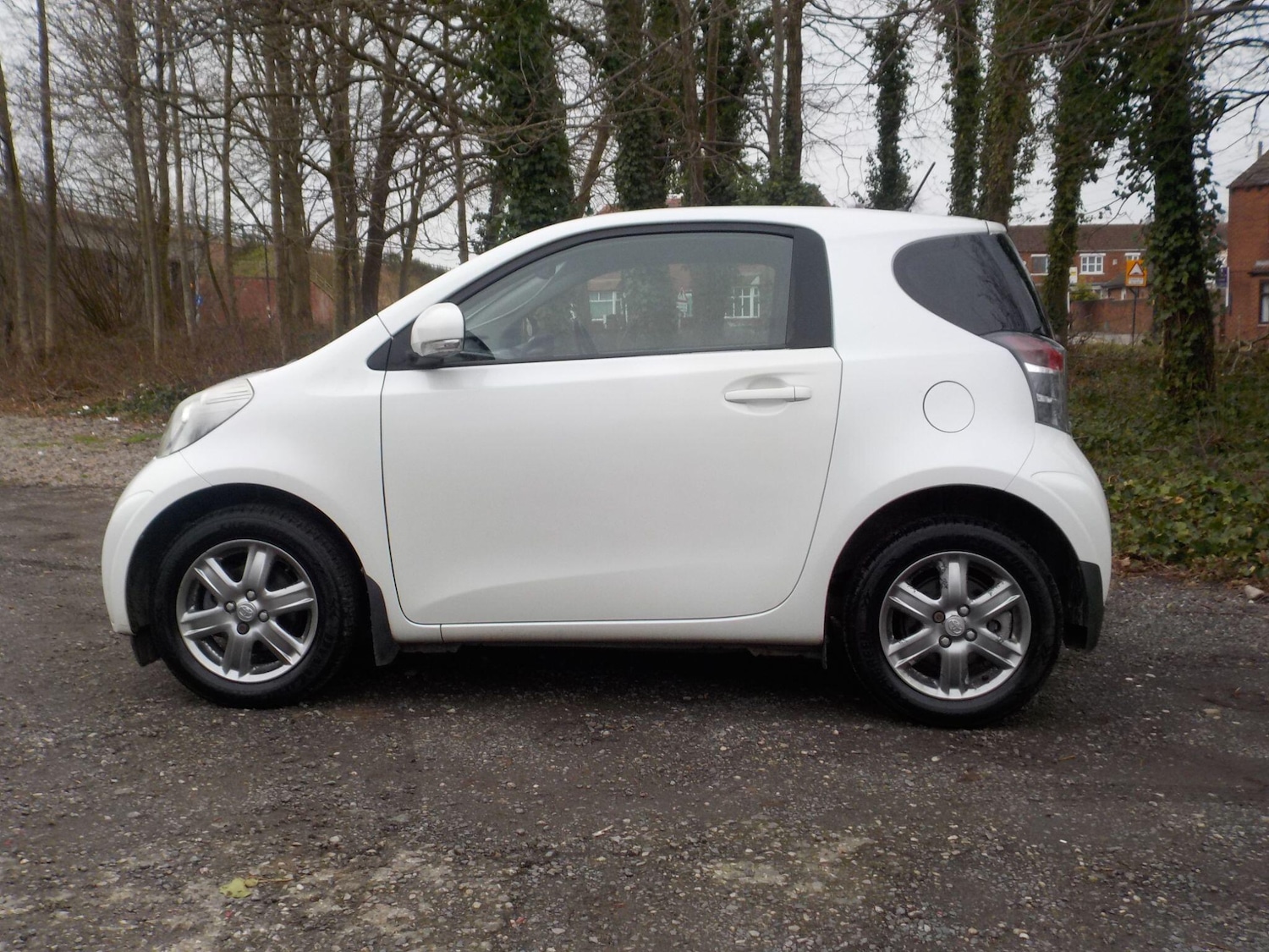 Used Toyota IQ for sale - 77658305: Photo 2