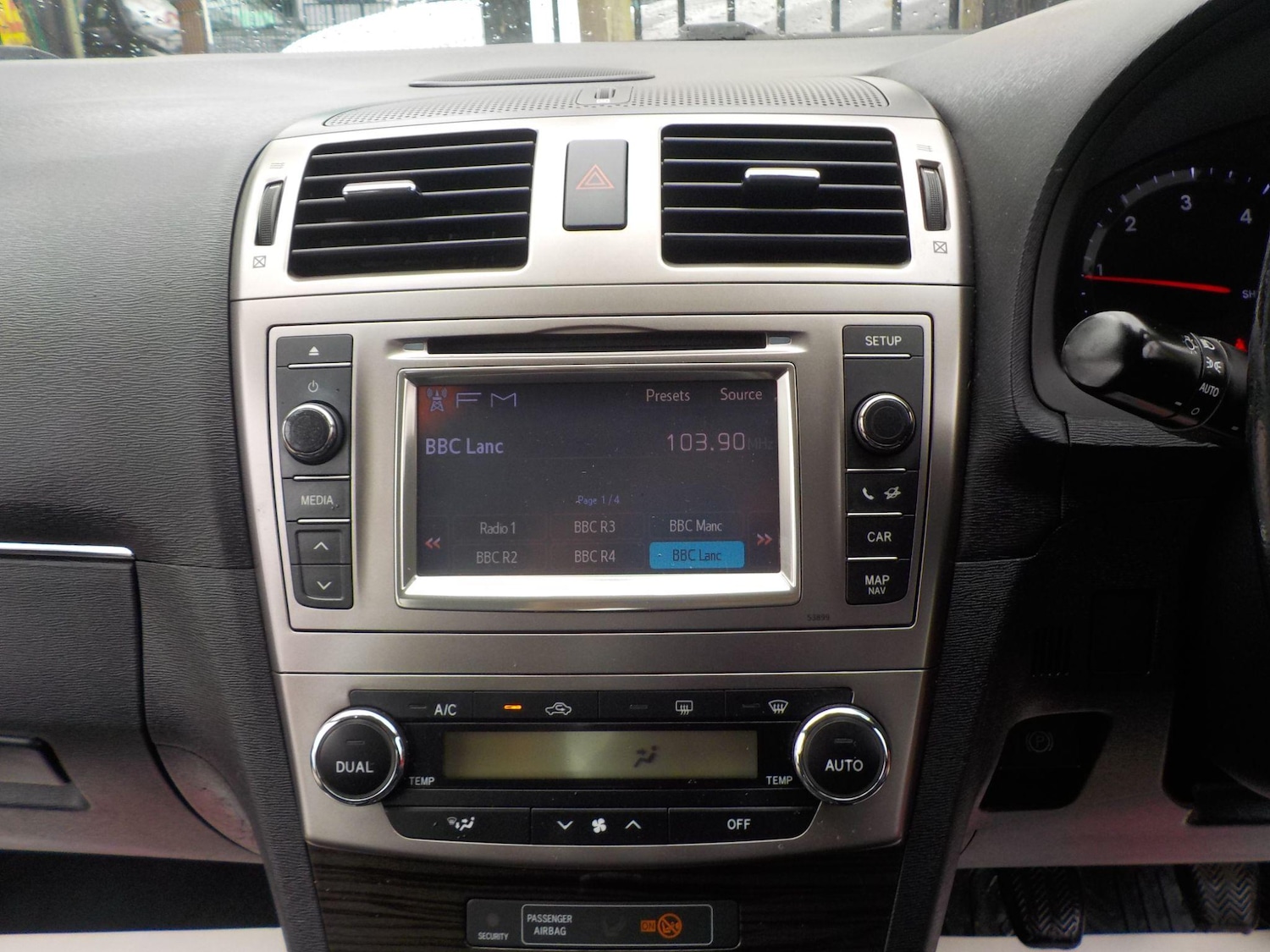 Used Toyota Avensis 2013 for sale - 76995062: Photo 13