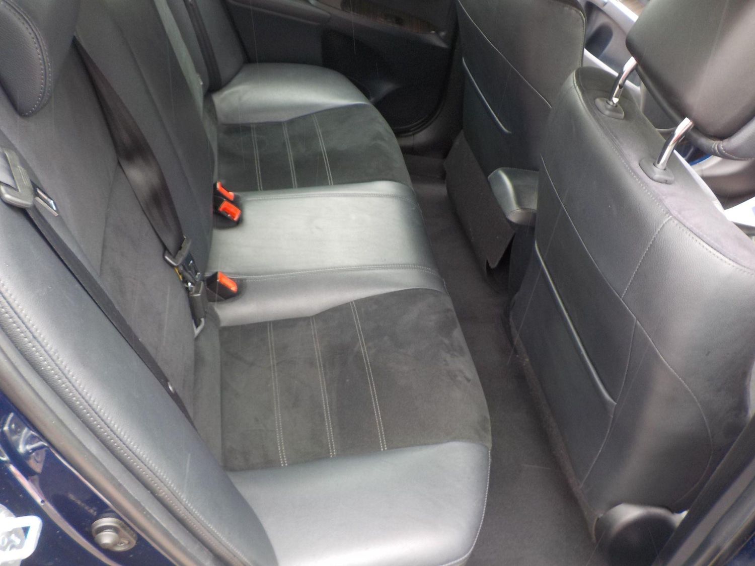 Used Toyota Avensis 2013 for sale - 76995062: Photo 20