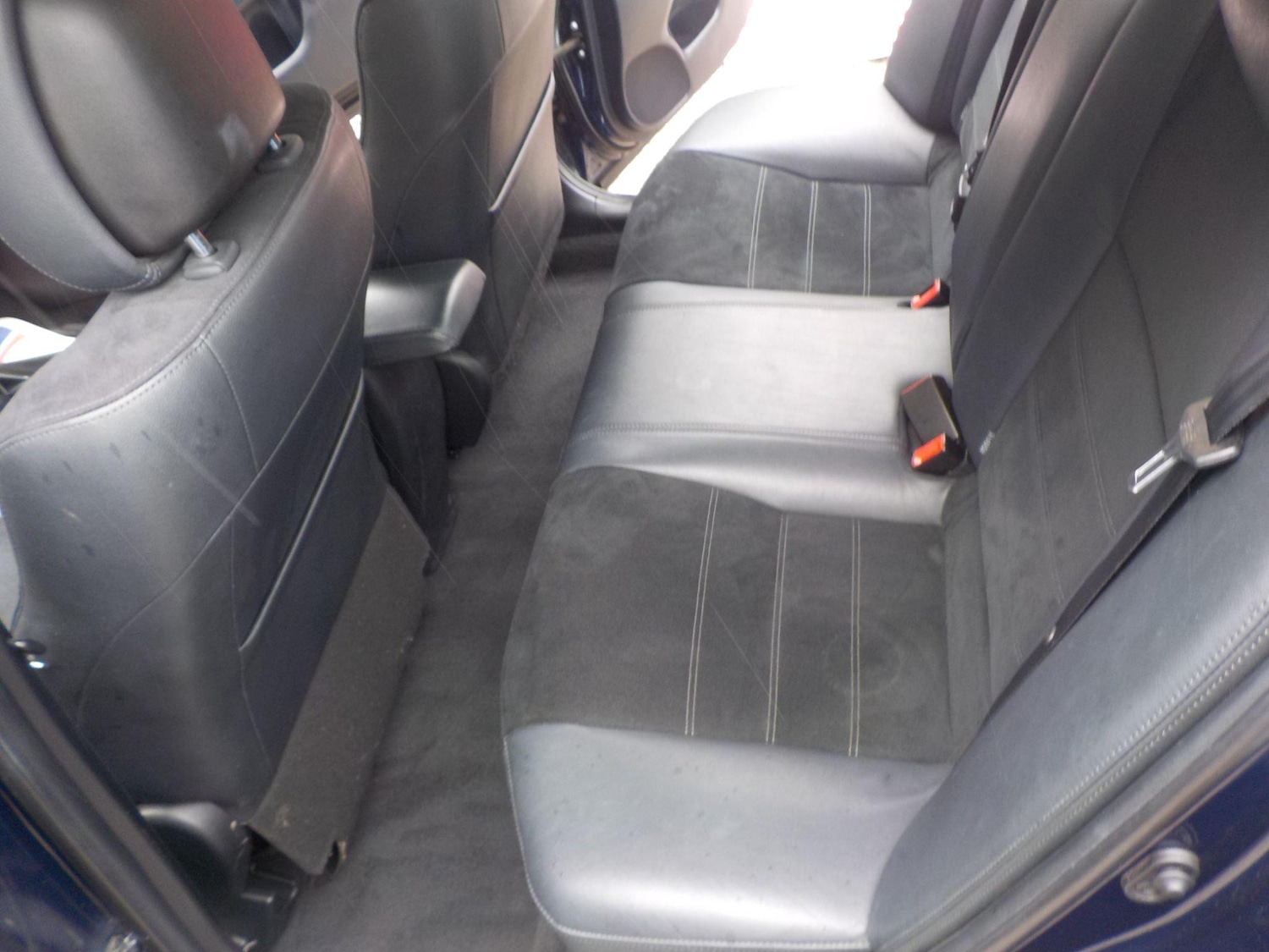 Used Toyota Avensis 2013 for sale - 76995062: Photo 25