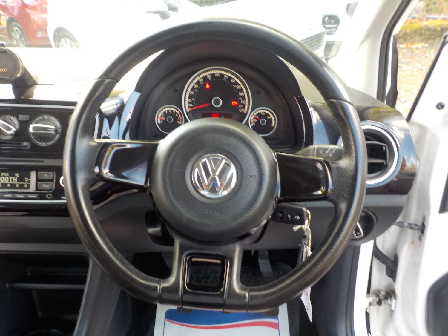 Used Volkswagen up! 2012 for sale - 76072294: Photo 14