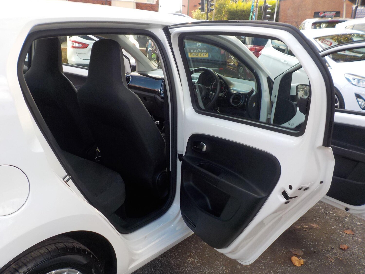 Used Volkswagen up! 2012 for sale - 76072294: Photo 21
