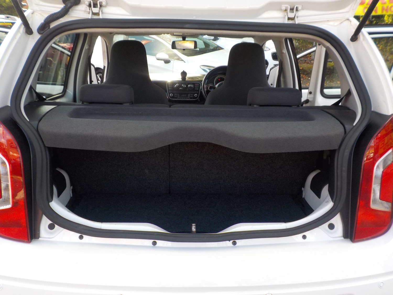 Used Volkswagen up! 2012 for sale - 76072294: Photo 22