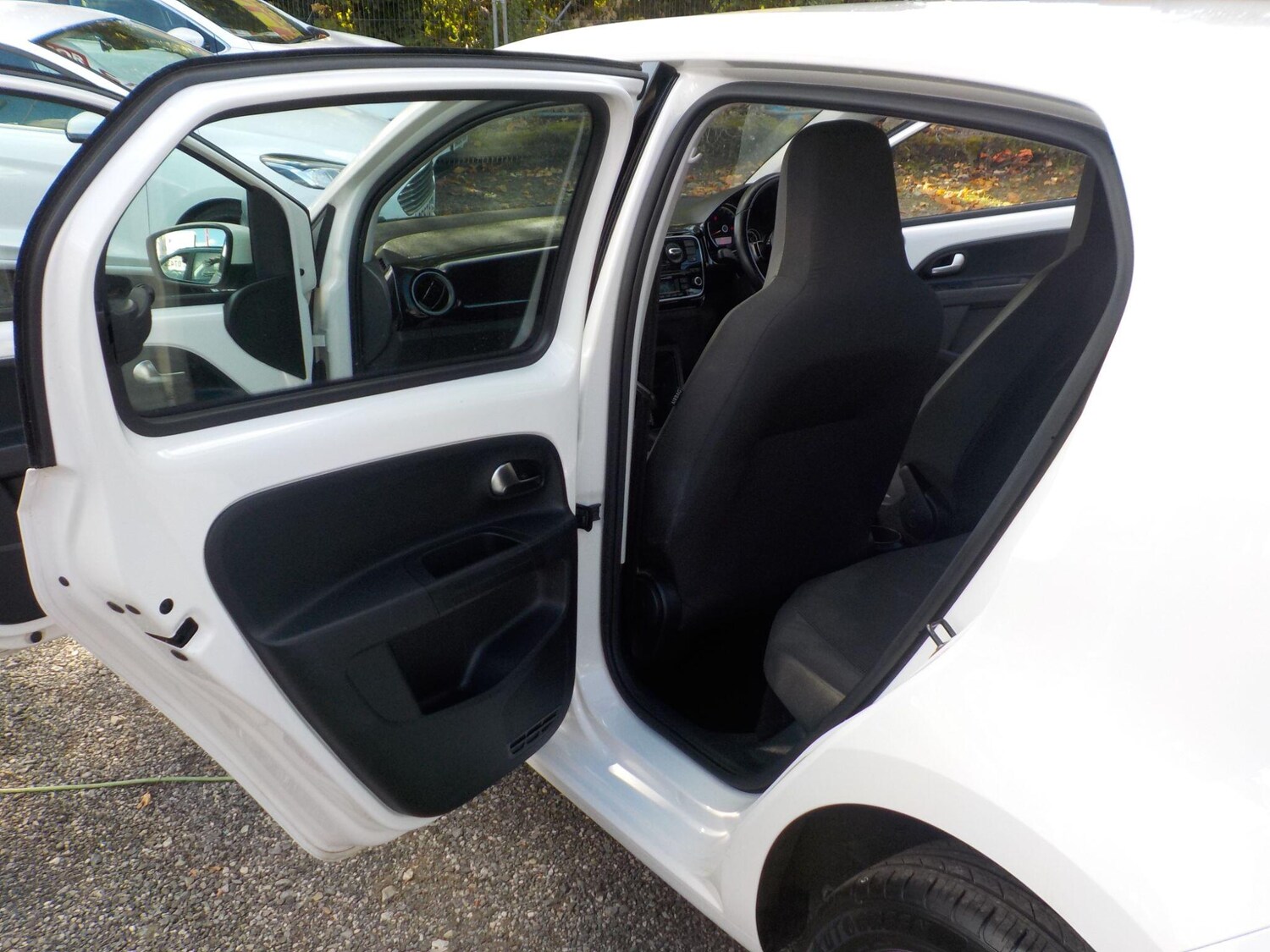 Used Volkswagen up! 2012 for sale - 76072294: Photo 25