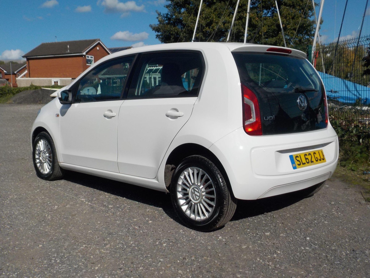 Used Volkswagen up! 2012 for sale - 76072294: Photo 3